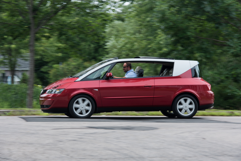 Illustration for article titled The 2002 Renault Avantime Is The Stuff Of A Child's Imagination